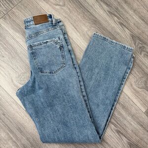 Buckle Black Straight Leg Jeans 26